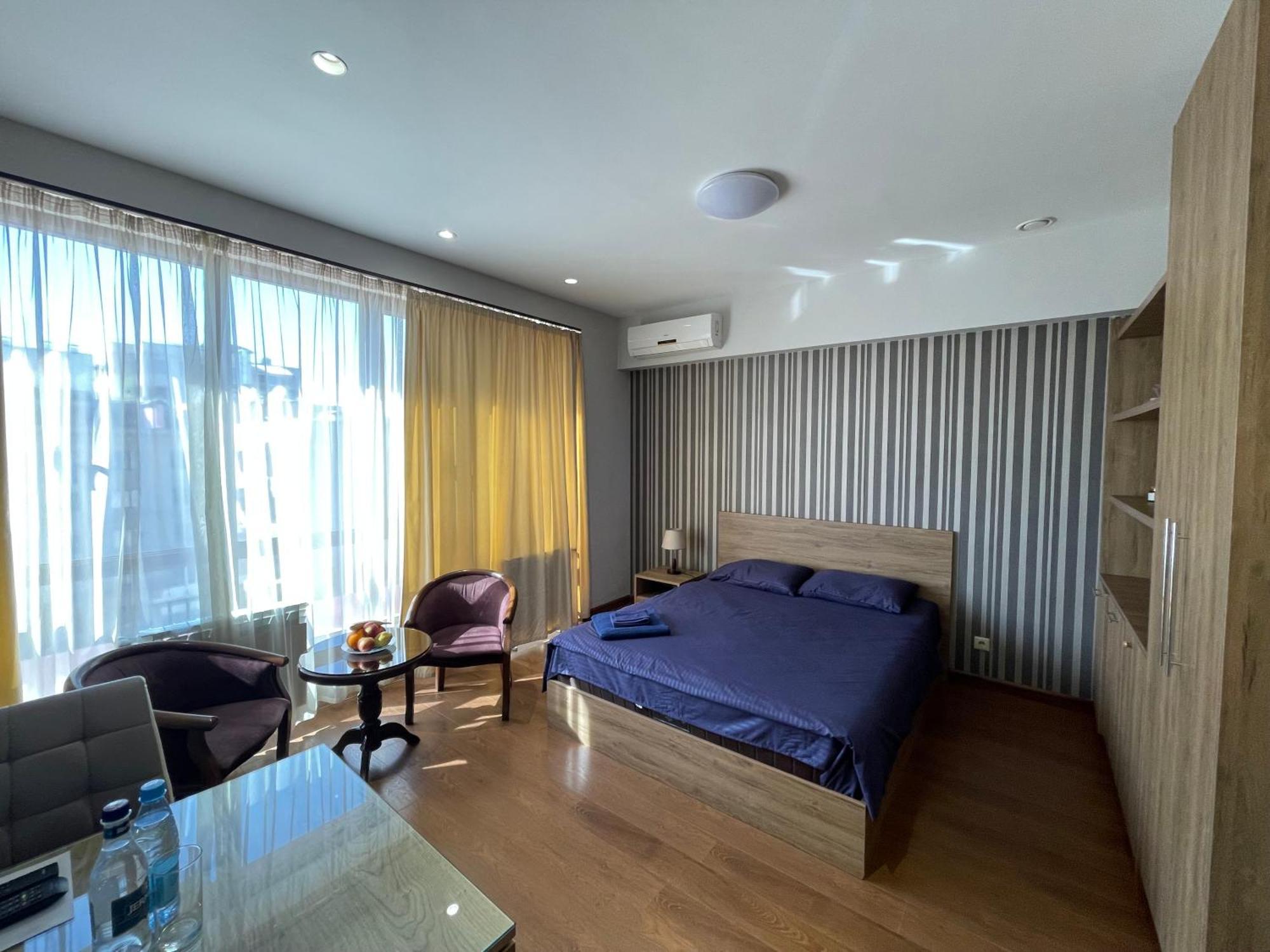 Apartment In Yerevan City Center Republic Square Self Check-In Εξωτερικό φωτογραφία